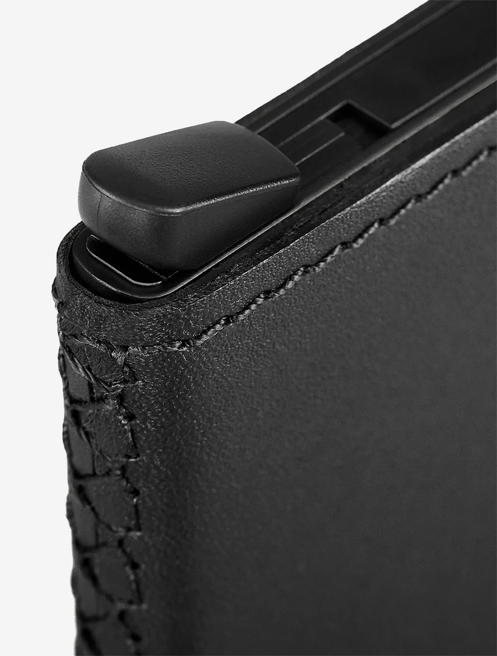 Card Protector Black - Image 6