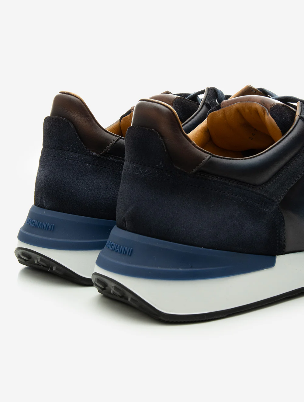 Sona Sneaker Navy - Image 5