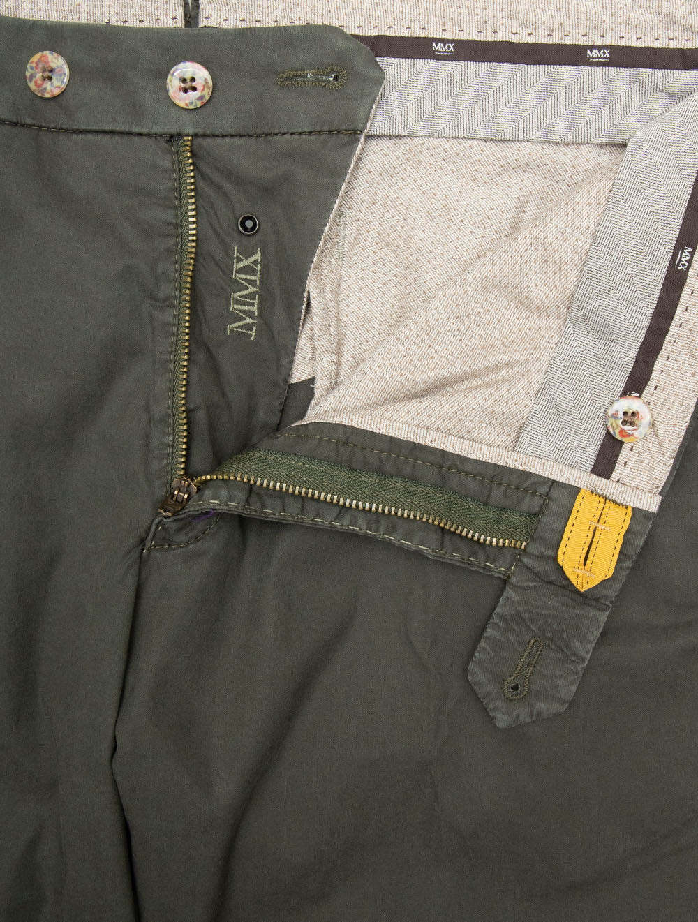 Pegasus Shorts Sage - Image 4