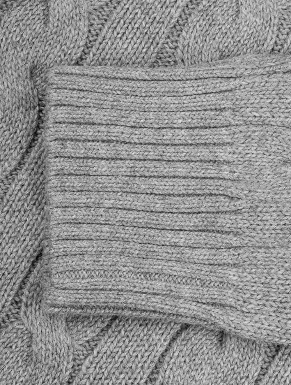 Cable Crew Neck Pullover Grey - Image 6